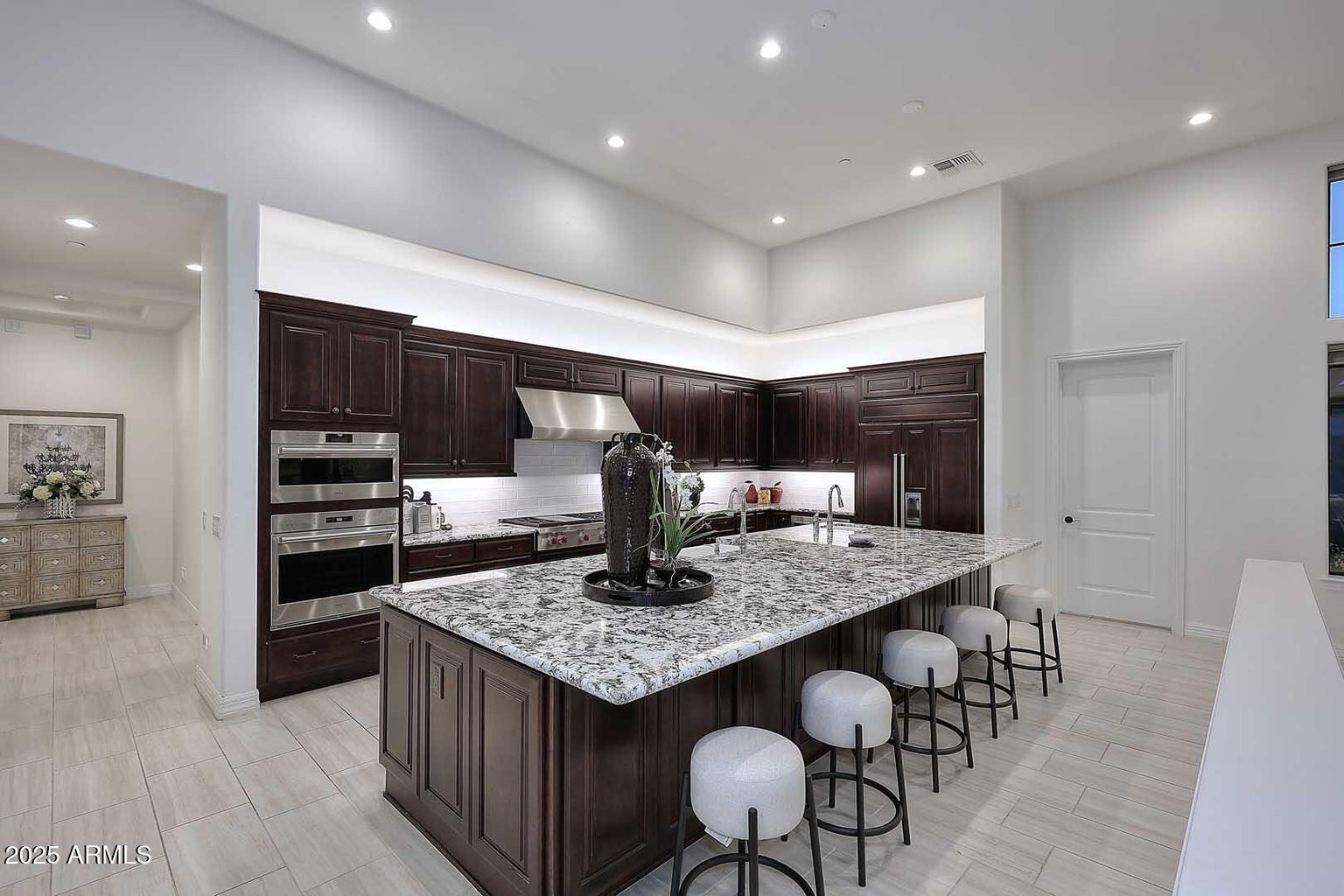 Luxury Villa Transformation thumbnail 16
